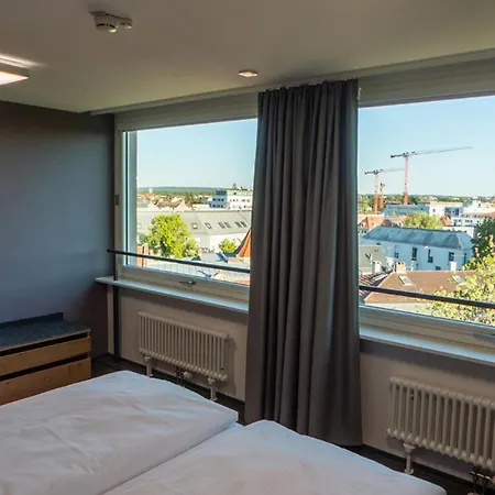 Wolke 4-7 Hotel 2*